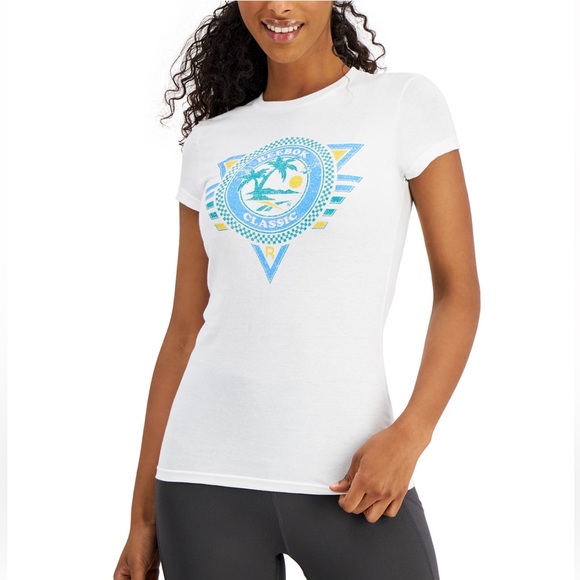 Reebok Tops - 🆕 NWT White women’s Reebok Classic T shirt